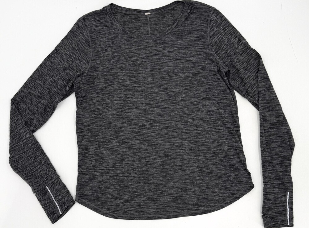 Lululemon Shirt Womens Gray On The Run Reflective Thumbholes High Back Hem